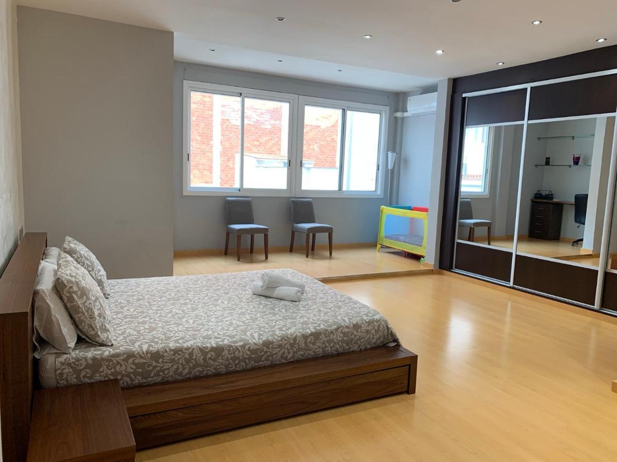 Luxury Apartment Mercat Central Тарагона Екстериор снимка